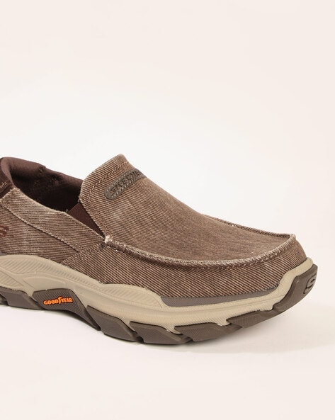 Skechers brown best sale casual shoes