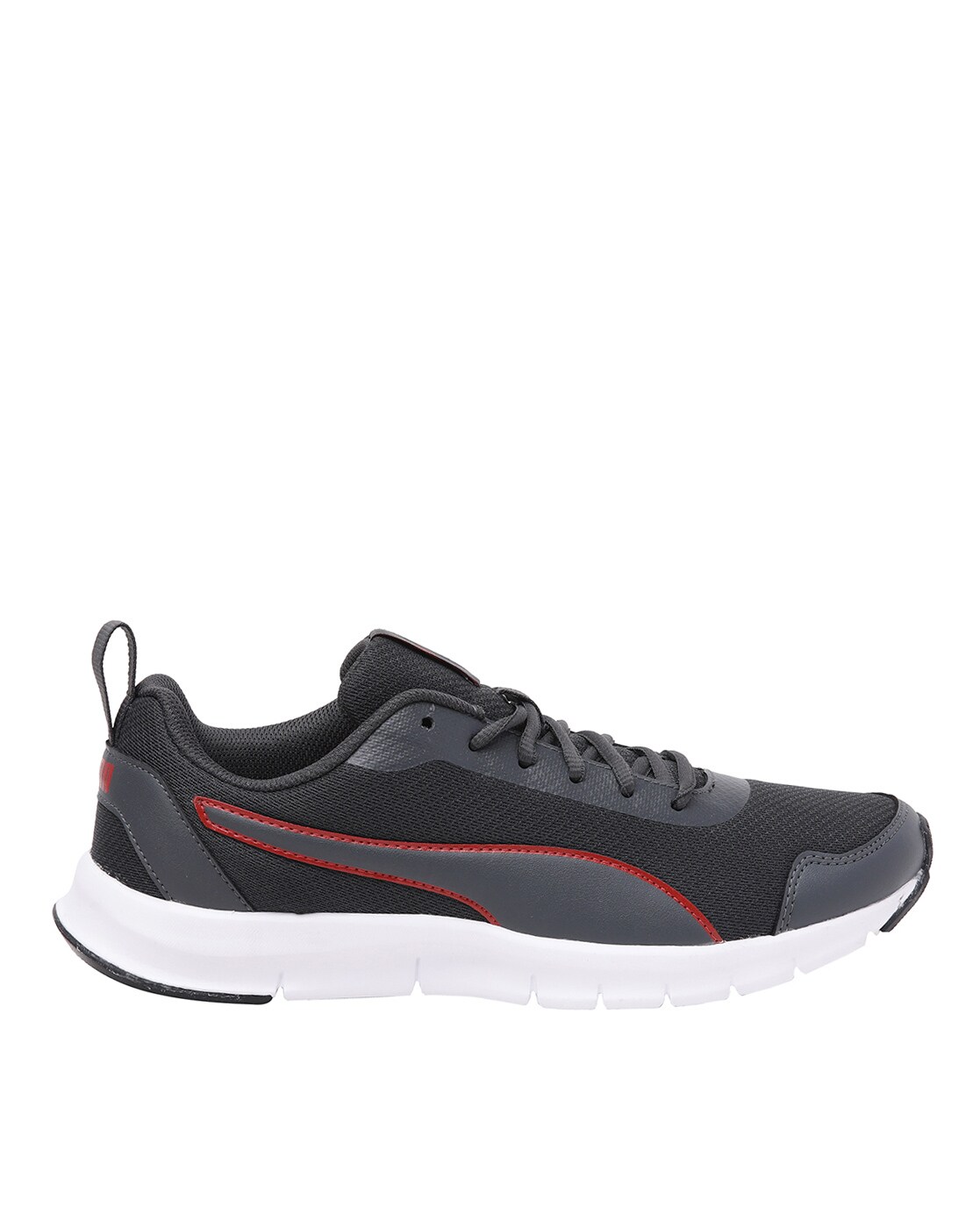 puma low top lace up running shoes