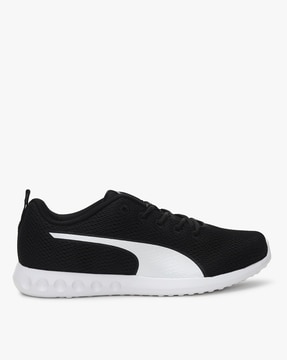 puma low top black