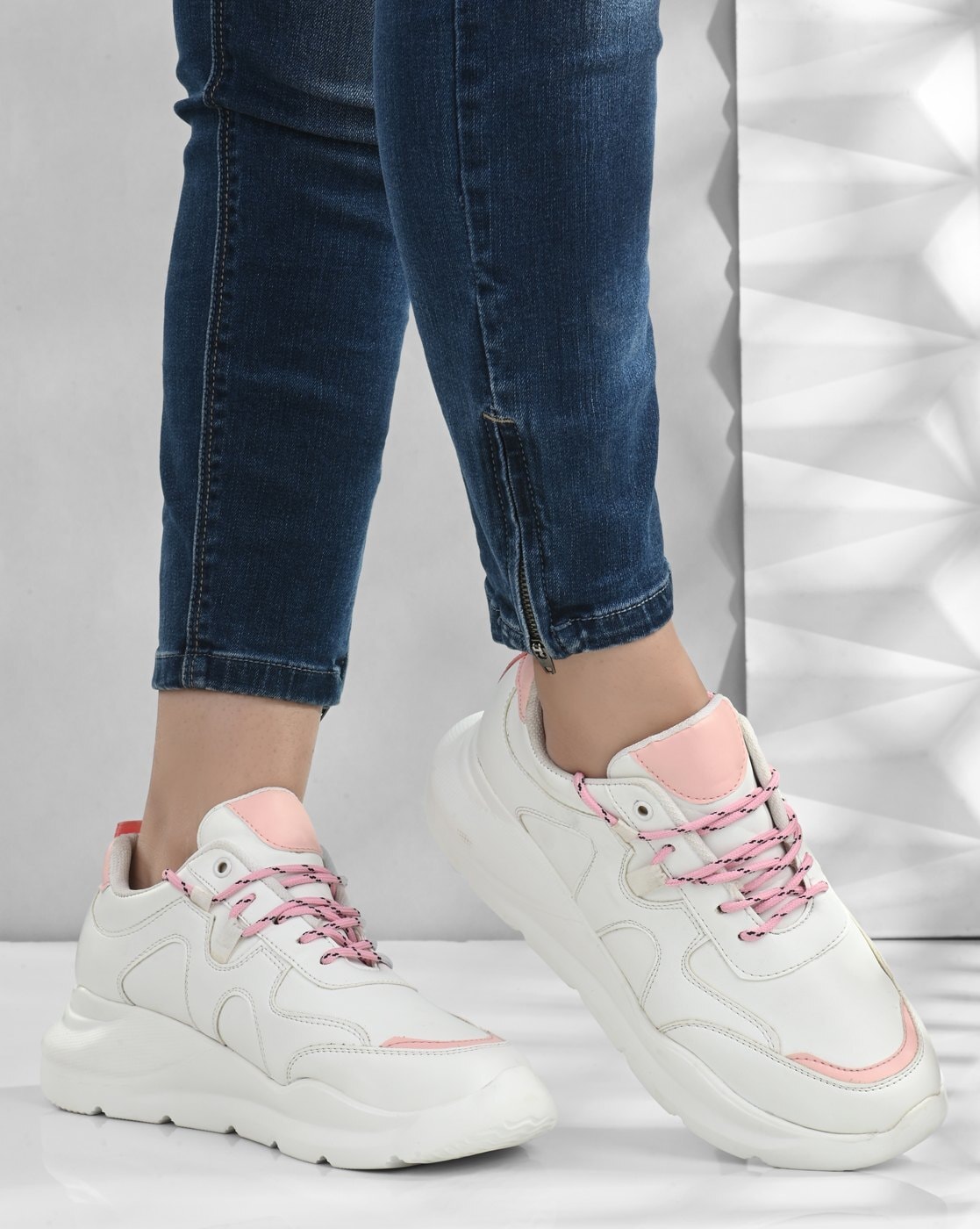 White and hot sale pink shoes