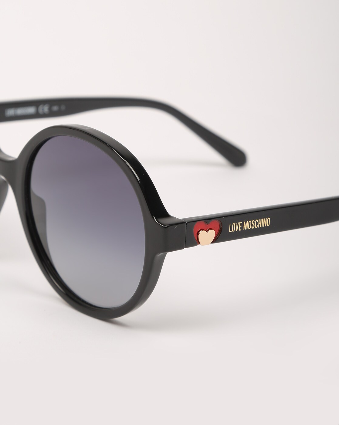 sunglasses Love Moschino black in the shape of Cat Eye woman 204923807549O  | GioiaPura.