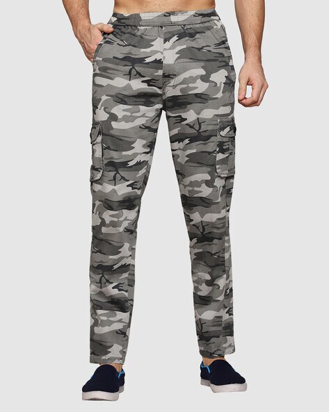 men's relaxed fit camo cargo pants