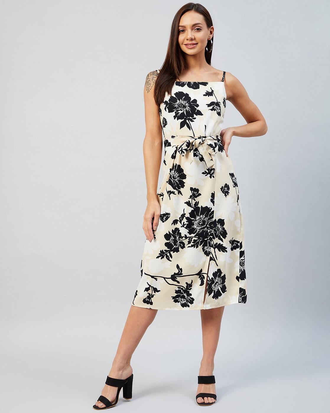 roman black and white dress