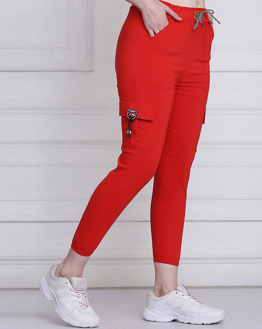Red Blazer & White Jeans 7 Ways | Red blazer, Red blazer outfit, Blazer  outfits spring