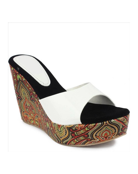 Wedges with white on sale sole