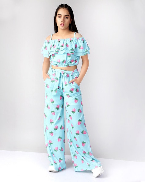 Palazzo pants and off shoulder online top