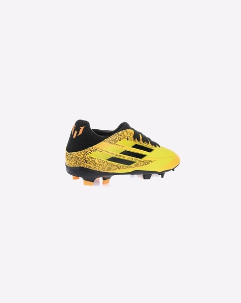 Messi hotsell boots gold