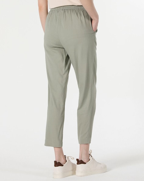 WOMEN'S AIRISM RELAXED TAPERED PANTS