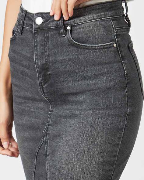 DTT Petite Gabby high rise denim skirt in washed black | ASOS