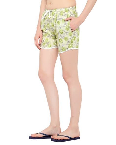 Pack of 2 Floral Hot Pants view 3