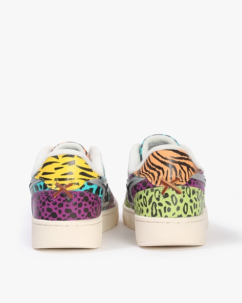 Reebok flower best sale print sneakers