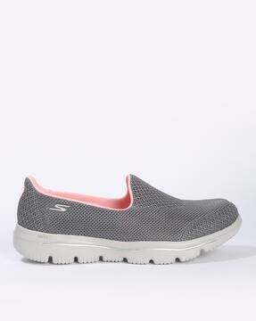 skechers go walk evolution