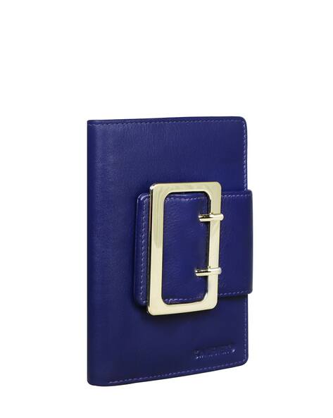 CALFNERO Bi-fold Wallet with Buckle Closure Accent