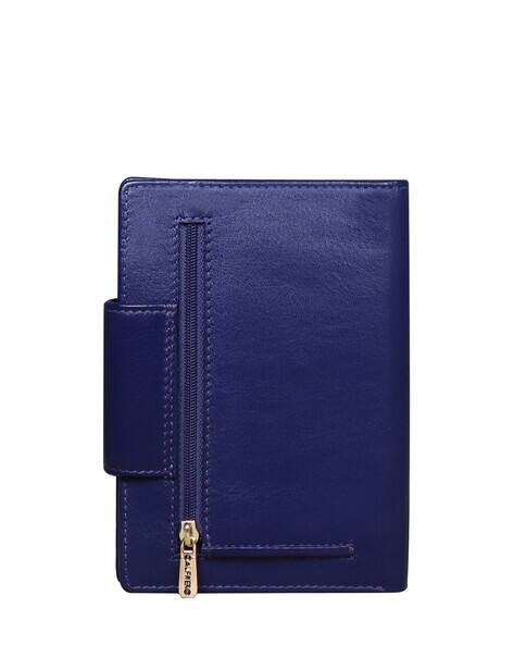 CALFNERO Bi-fold Wallet with Buckle Closure Accent