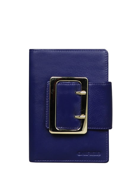 Bi-fold Wallet with Buckle Closure Accent