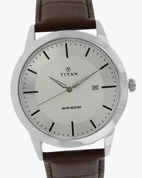 titan watch 50m water resistant price