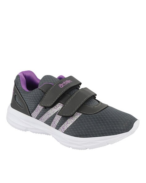 action womens running shoes