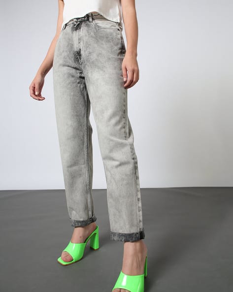 Women Acid-Wash Relaxed Fit Jeans