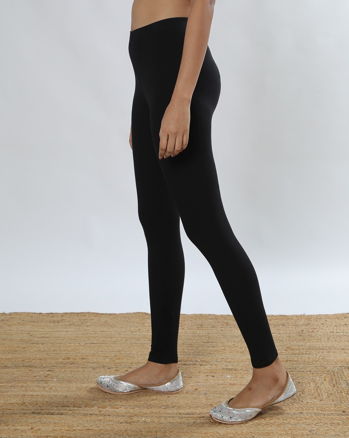 Buy Black Leggings for Women by Svrnaa Online