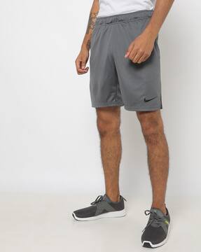 Best Offers on Nike shorts upto 20-71 