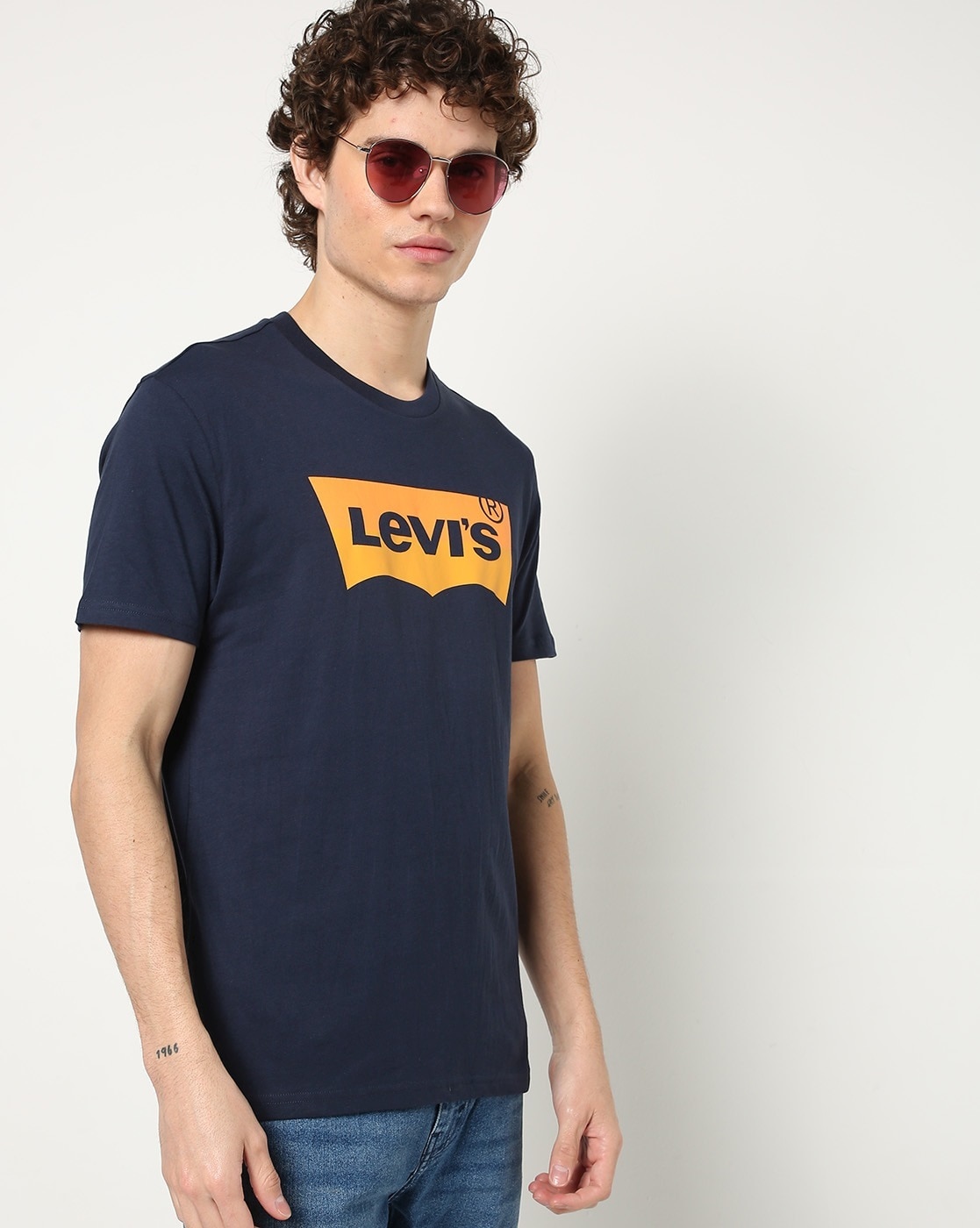 Omvendt Sandsynligvis genvinde Buy Navy Blue Tshirts for Men by LEVIS Online | Ajio.com