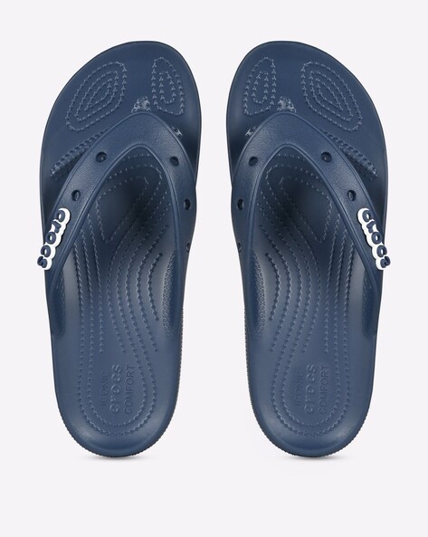 iconic comfort crocs flip flops