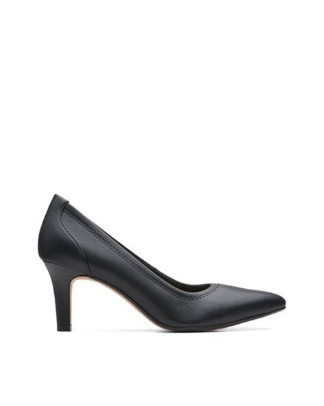 clarks pointed toe pumps