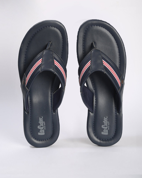 Lee Cooper Men Leather Thong-Strap Flip-Flops