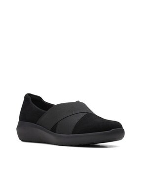 cloud walker shoes clarks
