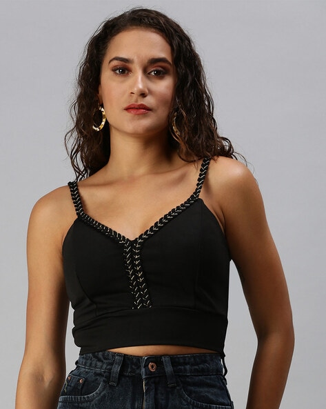 Crop top with a lace trim