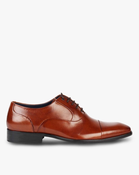 light brown oxford dress shoes