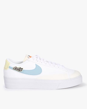 Nike best sale blazer platform