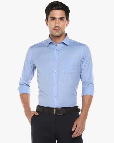 Men Slim Fit Shirt with Patch Pocket