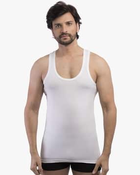 Round-Neck Sleeveless Vest-image-10