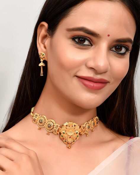 Gold big choker necklace – Ricco India