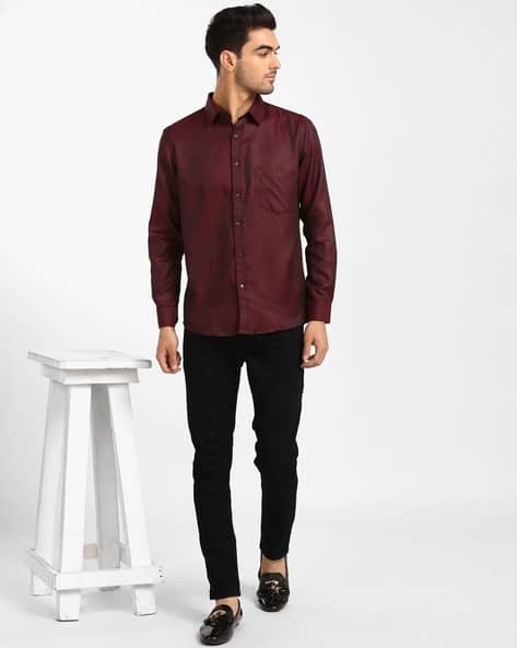 Mid-Rise Regular Fit Jeans view 3