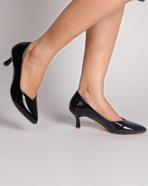Highlight 131+ black pointed heels super hot