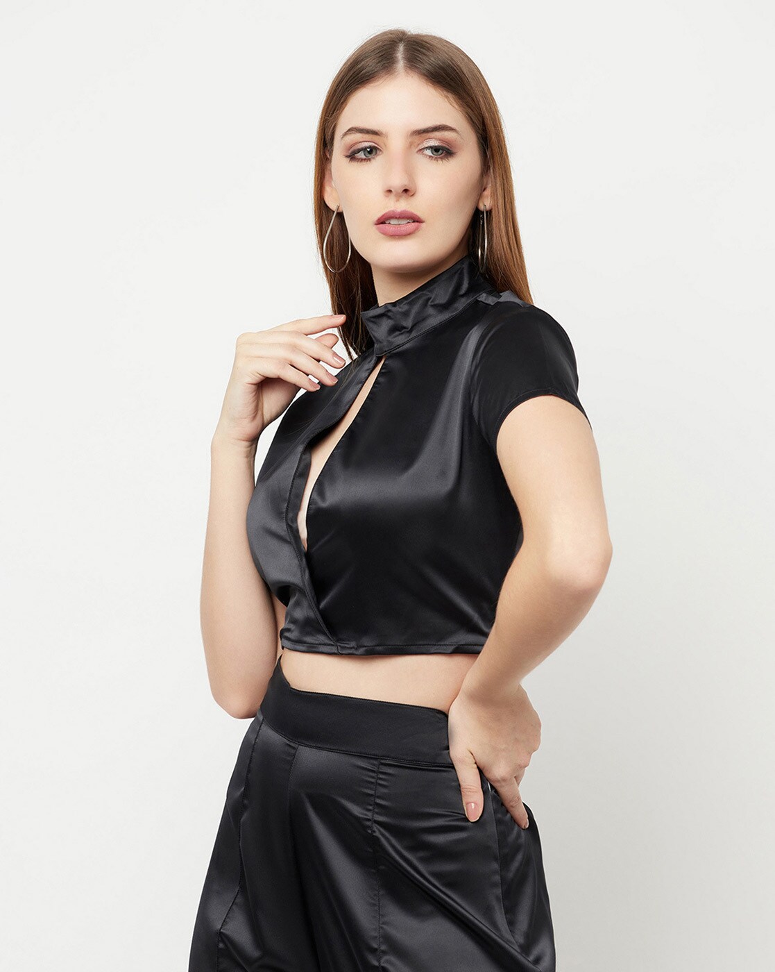 ASYOU high neck underwired crop top in black