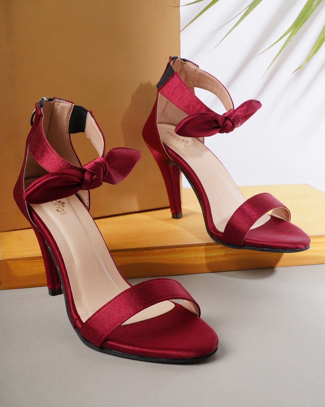 Buy Maroon Heeled Shoes for Women by Everqupid Online | Ajio.com