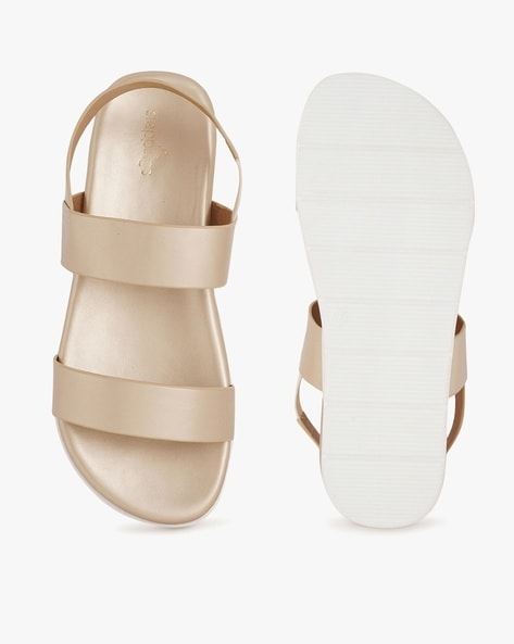 Mochi Golden T-Strap Sandals Price in India, Full Specifications & Offers |  DTashion.com