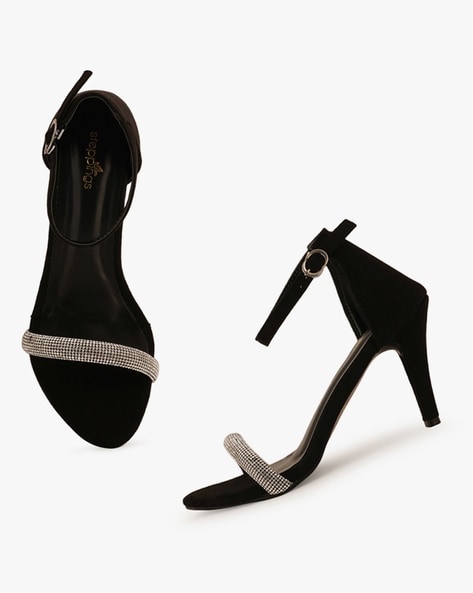 Qupid Shoes | Black Bruna Nubuck Sandals BRUNA-12 – American Blues