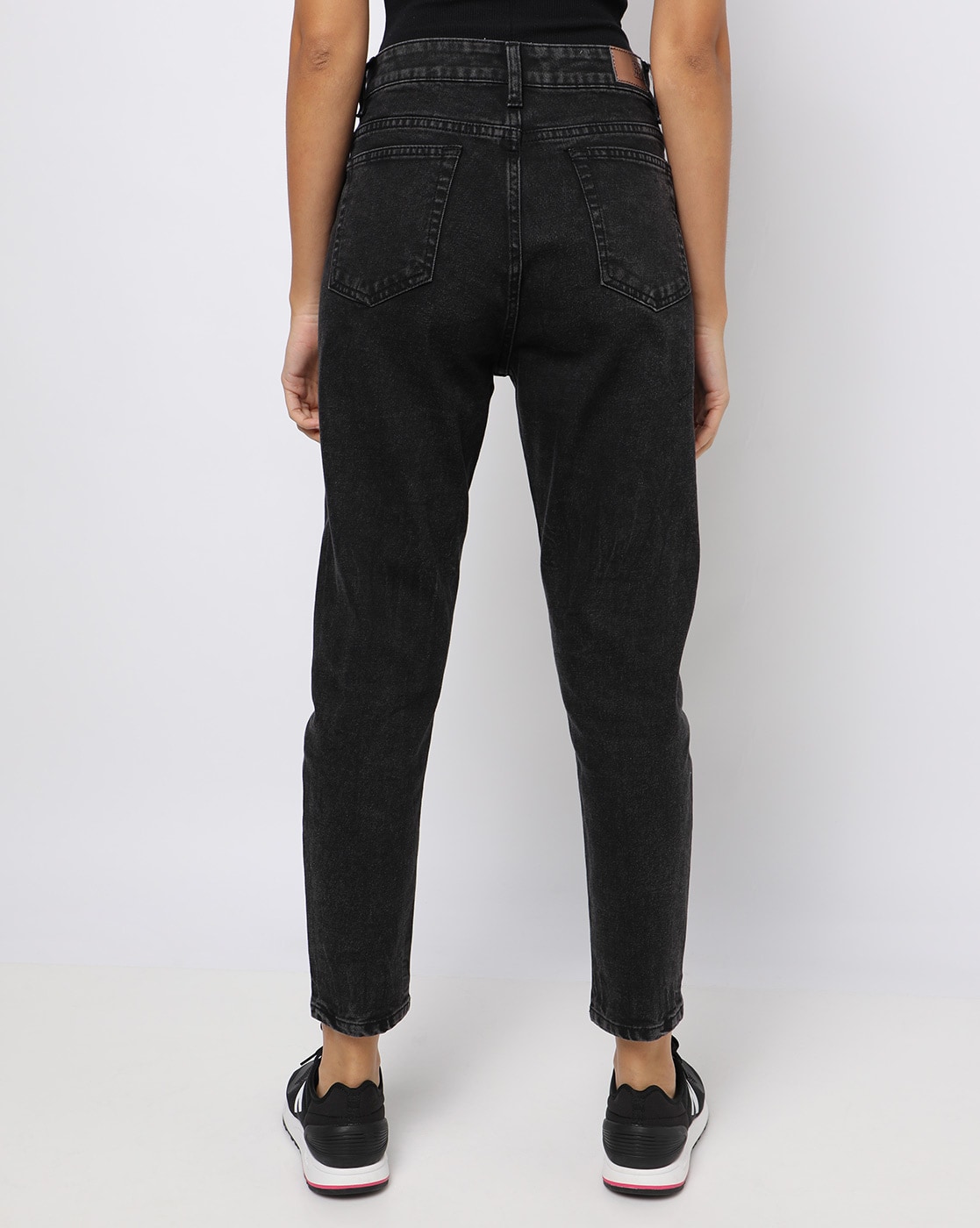 pieces mom jeans black