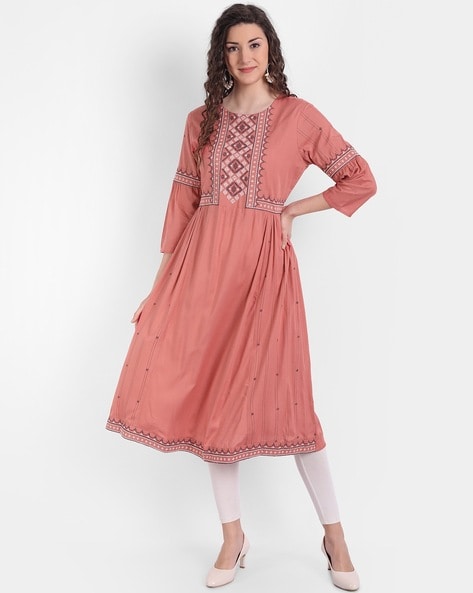 Central mall kurtis on sale online