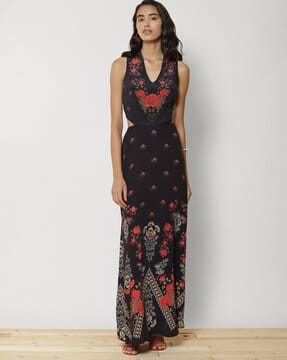 Dresses for Women by LABEL RITU KUMAR 