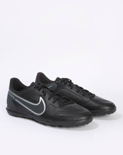 Zapatillas Nike Hombre Legend 9 Club TF Fútbol