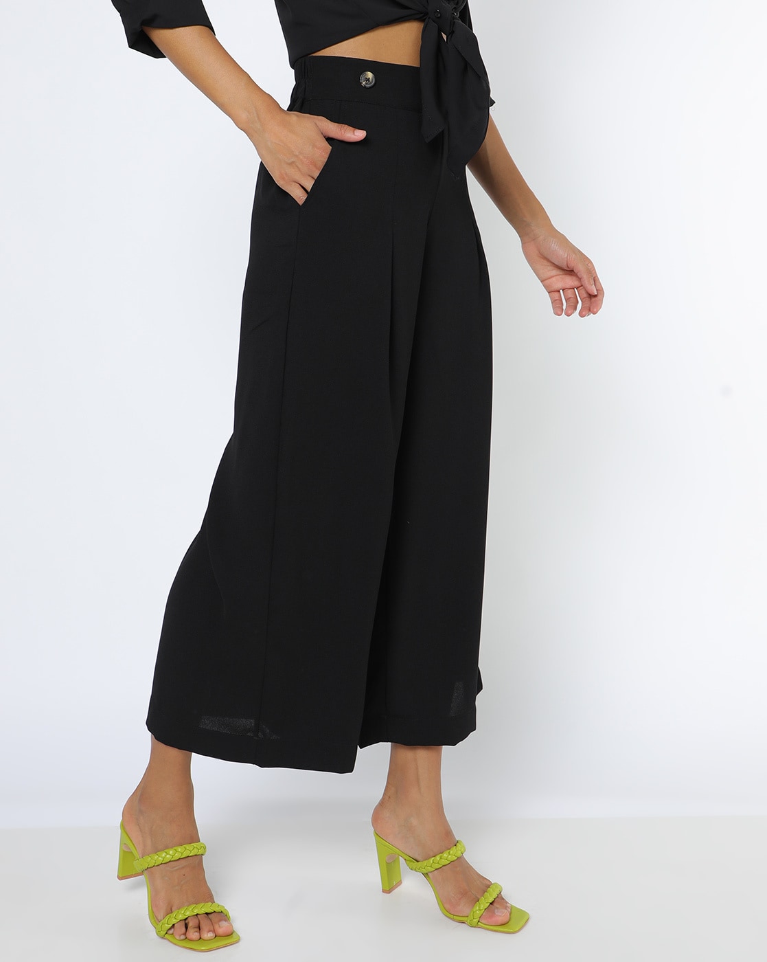 MAGRE Bottoms Pants and Trousers  Buy Magre Black Wide Leg Pleated Pants  Online  Nykaa Fashion