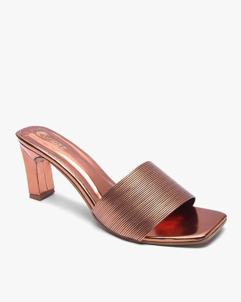Slip-On Pumps view 3