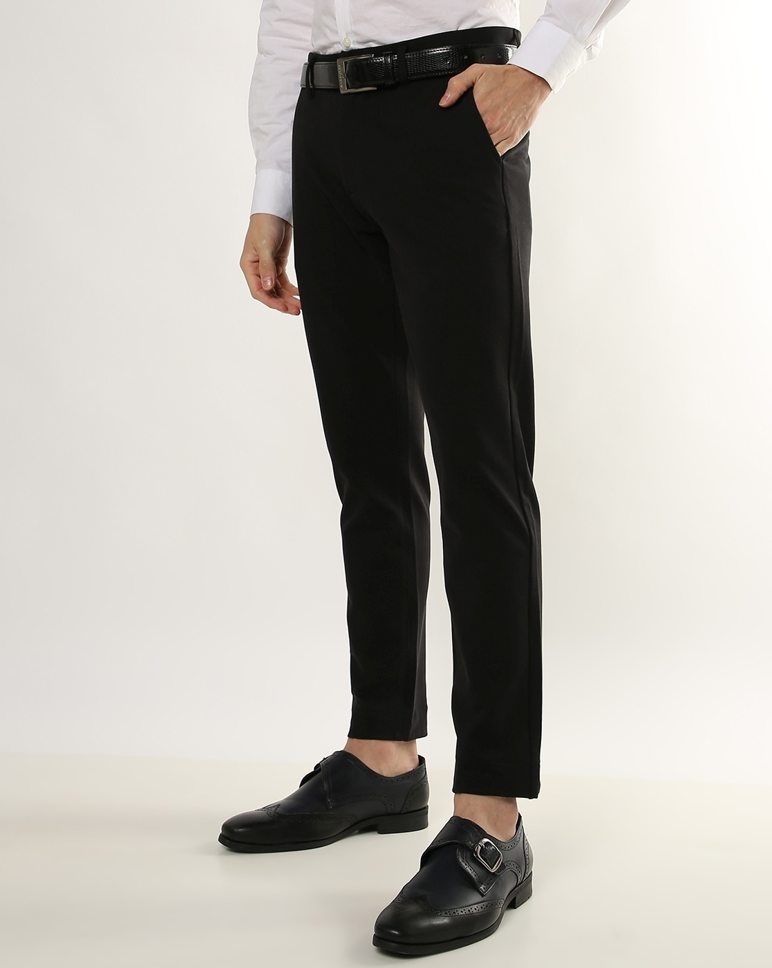 Buy Black Trousers & Pants for Men by ALTHEORY Online