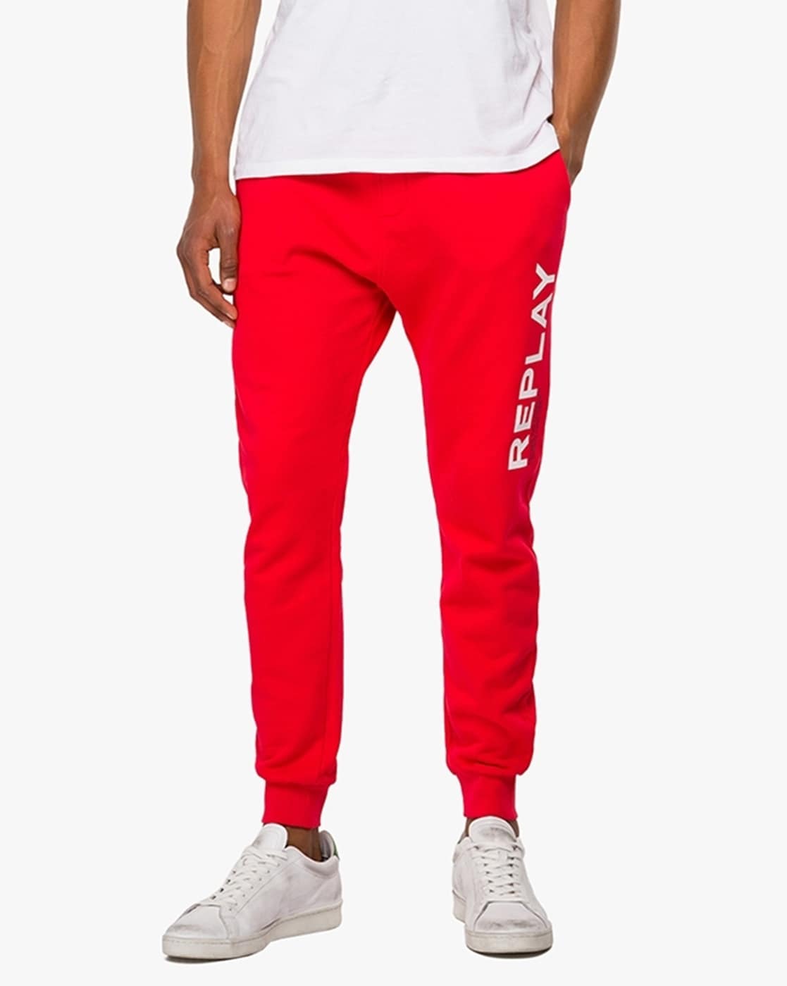 Men's Essential Tapered Cuff Joggers in Bright Red