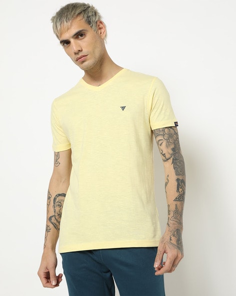Yellow Shirt Matching Pant Ideas | Yellow Shirts Combination Pants -  TiptopGents | Yellow shirt men, Blue outfit men, Shirt outfit men